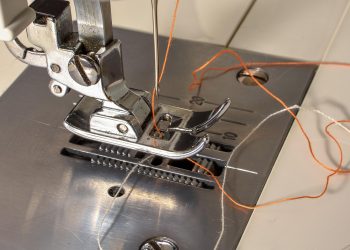 sewing machine, sew, thread, handwork, sewing thread, craft, yarn, twisted, thread roll, close up, sewing kits, sewing needle, presser foot, stitch plate, sewing machine, sewing machine, sewing machine, sewing machine, sewing machine, presser foot